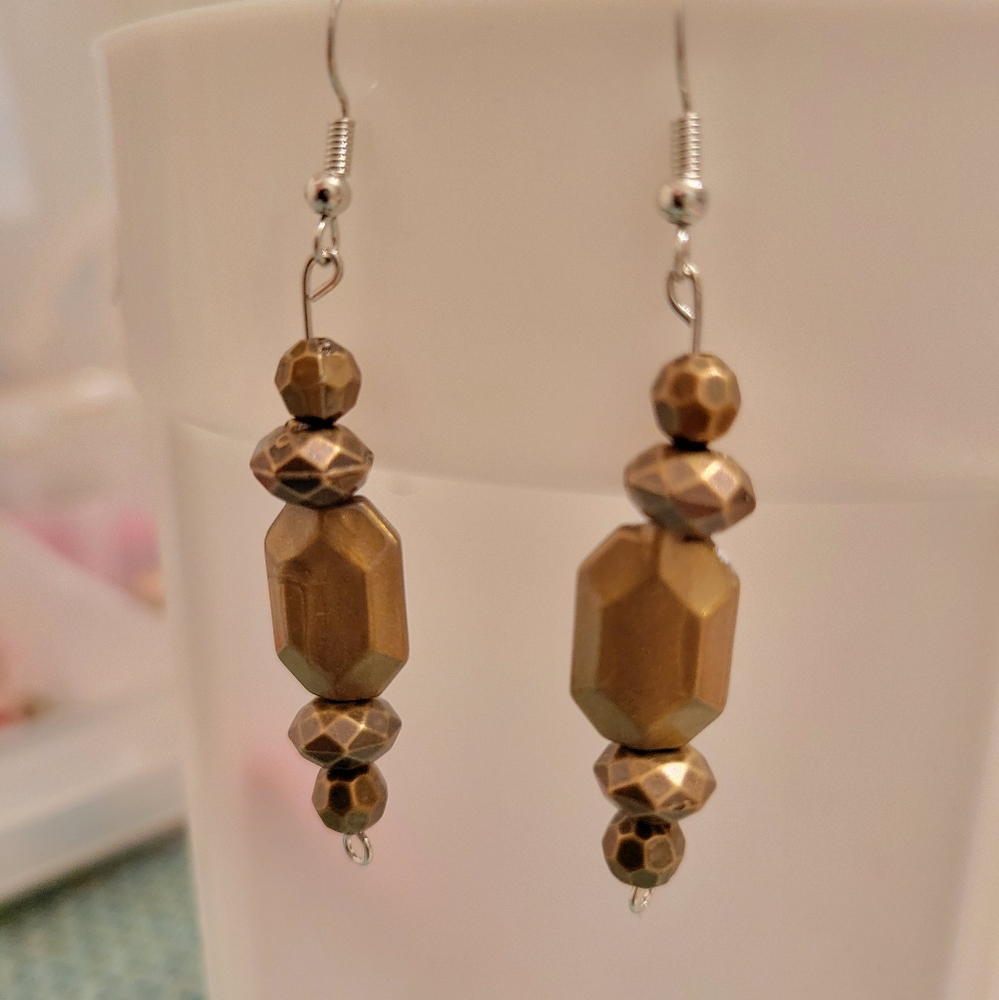 Dirty gold rectangle-octagonal earrings